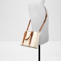 کیف زنانه کرم دوشی و دستی MALEAH – ALDO