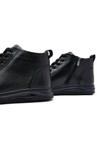 بوت اسپرت مردانه چرمی مشکی زیپ‌دار دری مد