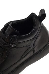 بوت اسپرت چرمی مردانه مشکی بندی زیره ضخیم دری‌مد