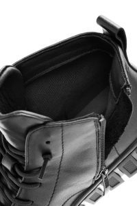 بوت اسپرت چرمی مردانه مشکی زیپ‌دار دری‌مد