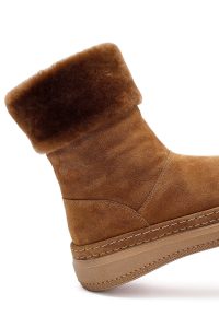 بوت جیر زنانه قهوه‌ای زیره ضخیم خزدار دری‌مد