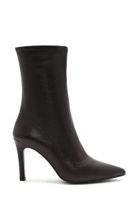 بوت زنانه قهوه‌ای چرمی پاشنه باریک زیپ‌دار دری مد