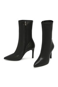 بوت زنانه مشکی چرمی پاشنه باریک زیپ‌دار دری مد