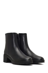 بوت چرمی زنانه مشکی زیپ‌دار پاشنه ضخیم کوتاه دری مد