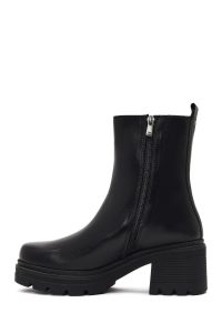 بوت چرمی زنانه مشکی زیپ‌دار پاشنه ضخیم دری مد