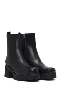 بوت چرمی زنانه مشکی زیپ‌دار پاشنه ضخیم دری مد