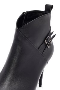 بوت چرمی زنانه مشکی زیپ‌دار پاشنه نازک دری‌مد