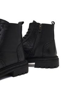 بوت چرمی مردانه مشکی زیپ‌دار دری‌مد