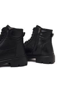 بوت چرمی مردانه مشکی زیپ‌دار زیره ضخیم دری‌مد