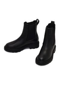 بوت چلسی چرمی زنانه مشکی دری مد