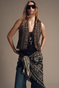 جلیقه زنانه گلدوزی و منجوق‌دوزی کالکشن ZW زارا – ZARA