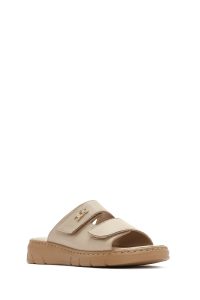 دمپایی راحتی زنانه چرم بژ دو بندی دری مد