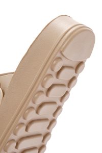 دمپایی زنانه بژ سگک‌دار نگین‌دار دری مد