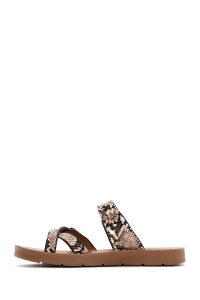 دمپایی زنانه قهوه‌ای طرح‌دار سگک‌دار دری مد