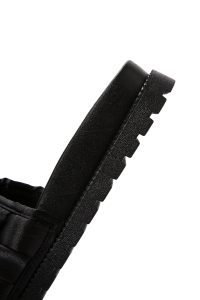 دمپایی زنانه مشکی بافت‌دار دری مد