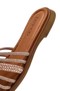 دمپایی زنانه چرم صورتی نگین‌دار دری مد