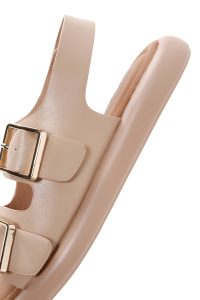 صندل زنانه بژ دو بند سگک‌دار دری مد