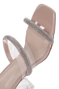 صندل زنانه بژ نگین‌دار شفاف پاشنه‌ضخیم دری مد