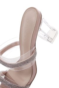 صندل زنانه بژ نگین‌دار شفاف پاشنه‌ضخیم دری مد