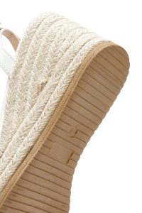 صندل زنانه سفید بنددار پاشنه لژ کنفی دری مد