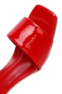 صندل زنانه قرمز پاشنه نازک کوتاه دری مد