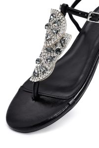 صندل زنانه مشکی نگین‌دار انگشتی دری مد