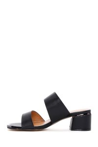 صندل زنانه مشکی پاشنه‌ضخیم کوتاه دری مد