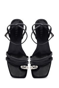 صندل زنانه مشکی پاشنه‌نازک کوتاه بنددار دری مد