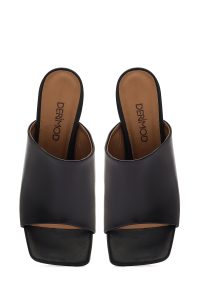 صندل زنانه مشکی چرم پاشنه‌دار دری مد