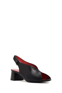 صندل زنانه مشکی چرم پاشنه‌ضخیم کوتاه بنددار دری مد