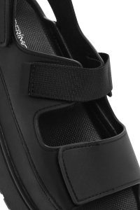 صندل زنانه مشکی ژله‌ای تخت ضخیم بندی دری مد