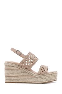 صندل زنانه کرم بافت‌دار بنددار لژدار اسپادریل دری مد