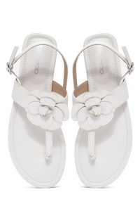 صندل زنانه کرم گل‌دار انگشتی دری مد