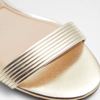 صندل پاشنه دار زنانه طلایی آلدو EMELDA – ALDO