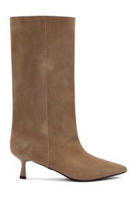 چکمه جیر زنانه بژ پاشنه نازک دری‌مد