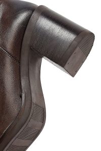 چکمه زنانه چرمی قهوه‌ای زیپ‌دار پاشنه پهن دری مد