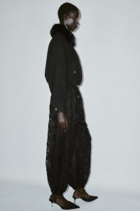 کت بامبر زنانه با یقه خز مصنوعی زارا – ZARA