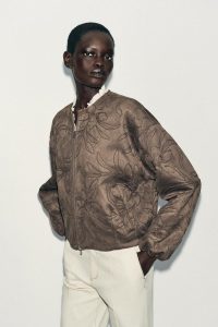 کت بامبر زنانه جیر مصنوعی گلدوزی‌شده زارا – ZARA