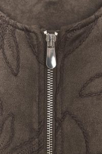 کت بامبر زنانه جیر مصنوعی گلدوزی‌شده زارا – ZARA