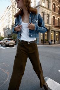 کت جین زنانه کوتاه با یقه خز مصنوعی Z1975 زارا – ZARA