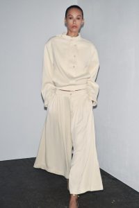 کت زنانه دکمه‌دار کالکشن ZW زارا – ZARA