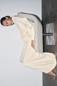 کت زنانه دکمه‌دار کالکشن ZW زارا – ZARA