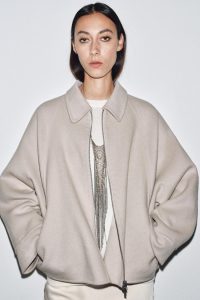 کت زنانه پشمی زیپ‌دار کالکشن ZW زارا – ZARA