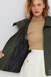 کت چرم زنانه اورسایز سبز سیمونا دری مد