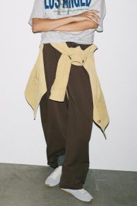 کتونی زنانه چرمی متضاد زارا – ZARA