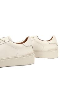 کتونی مردانه سفید بندی چرمی دری مد