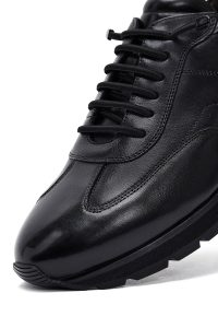 کتونی مردانه مشکی بندی چرمی کژوال دری مد