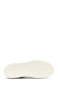 کتونی مردانه ویزون بندی زیره ضخیم نبوک چرمی دری مد