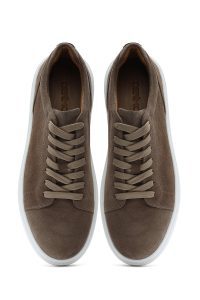 کتونی مردانه چرم جیر بژ بنددار دری مد