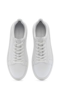 کتونی مردانه چرم سفید بنددار دری مد